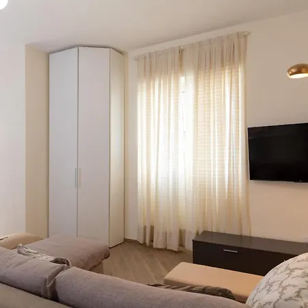 شقة Casa Marina Con Patio By Wonderful Italy *