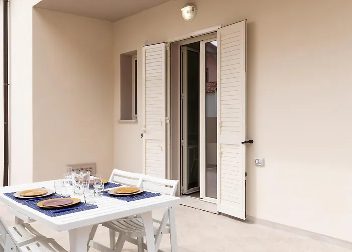 Casa Marina Con Patio By Wonderful Italy * Olbia