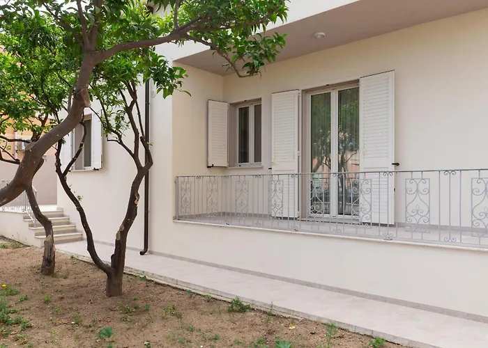 Casa Marina Con Patio By Wonderful Italy Apartamento